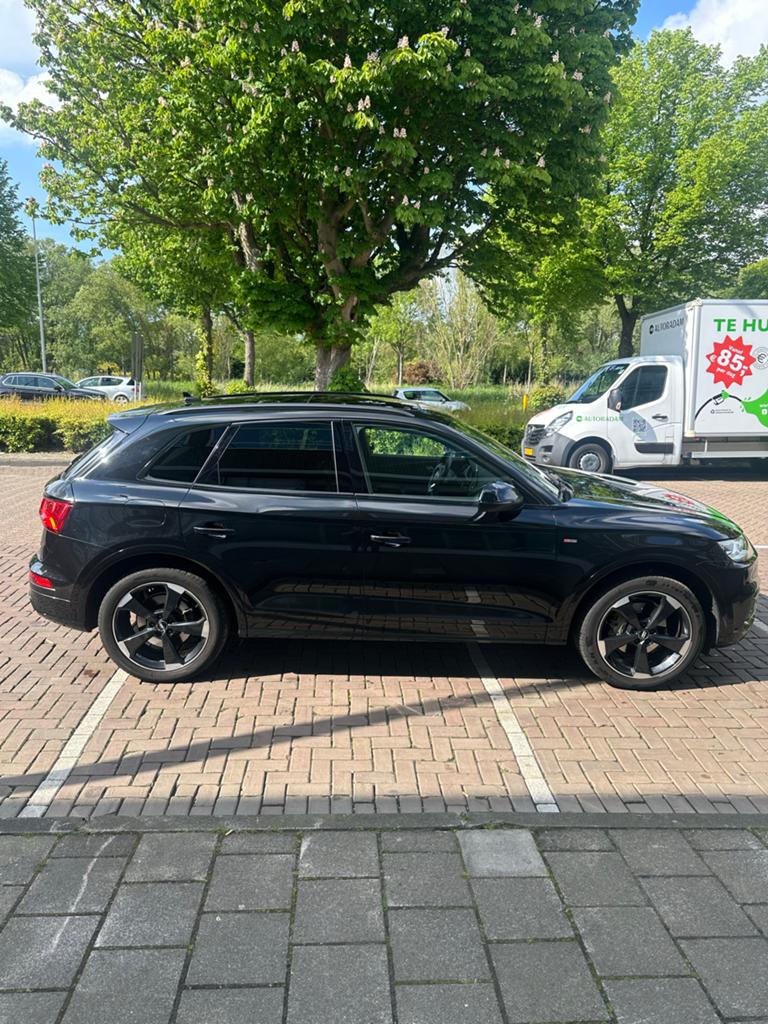 Audi Q5 2.0 Tfsi Quattro 252pk S Tronic 2018 Zwart, USB, 4 cilinders, Zwart, Particulier