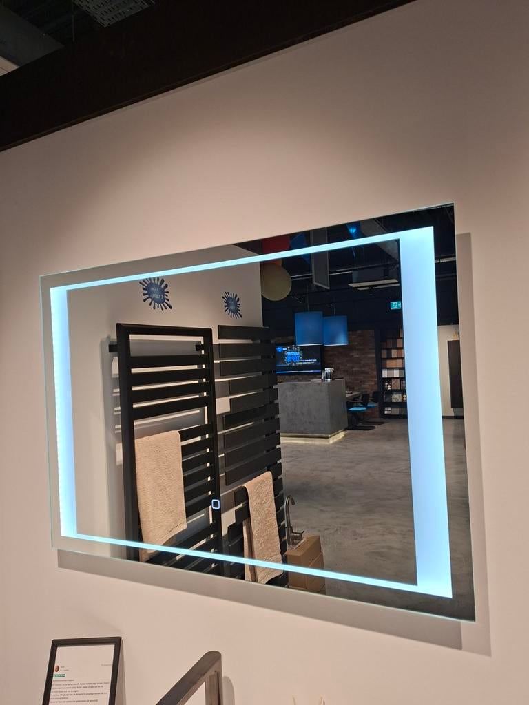 Design spiegel met verlichting 100x70 Pelipal, Ophalen