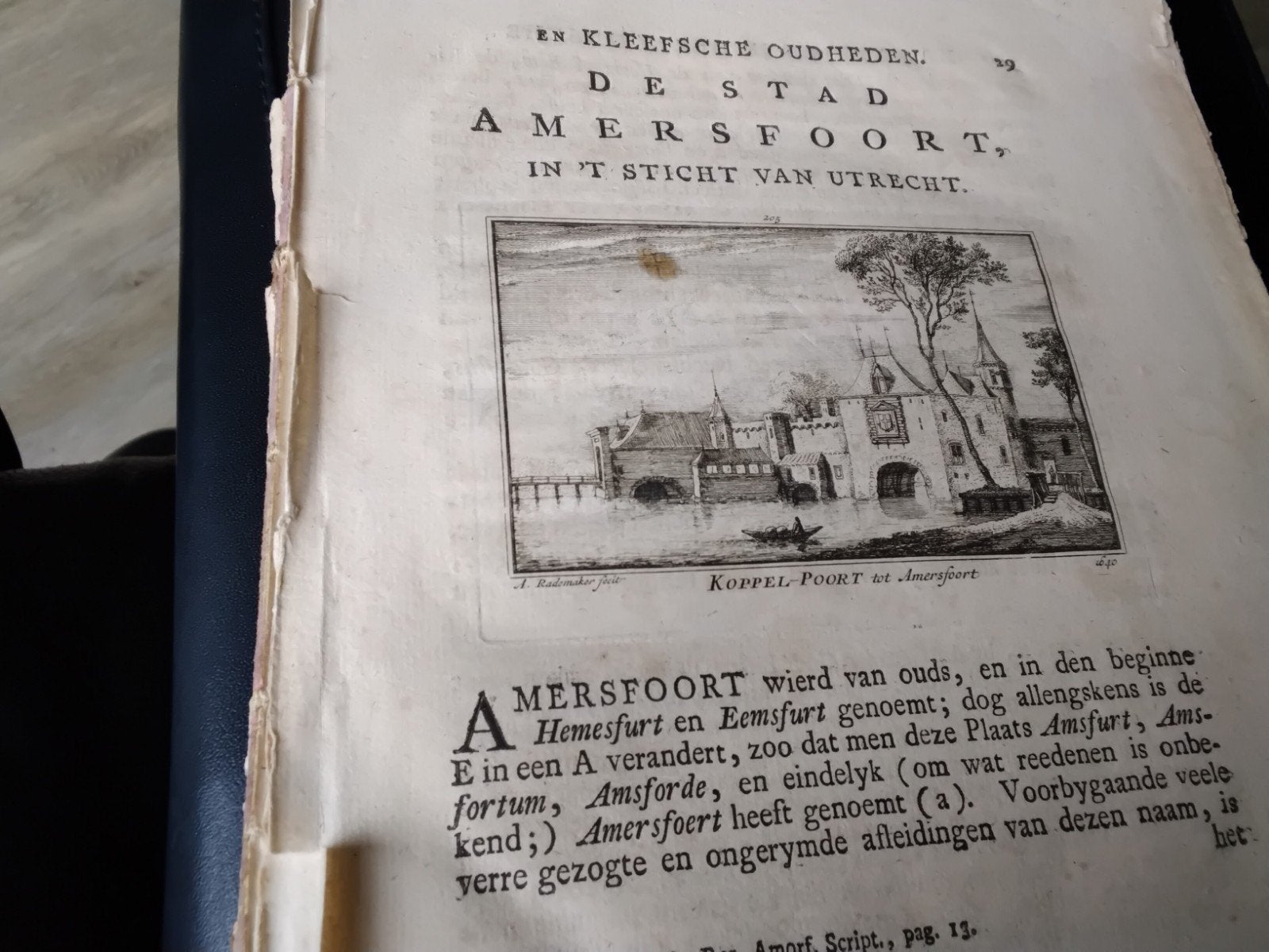 Oude prenten en teksten over Amersfoort en Utrecht, Boeken, Ophalen of Verzenden, 17e en 18e eeuw, Gelezen, Onbekend