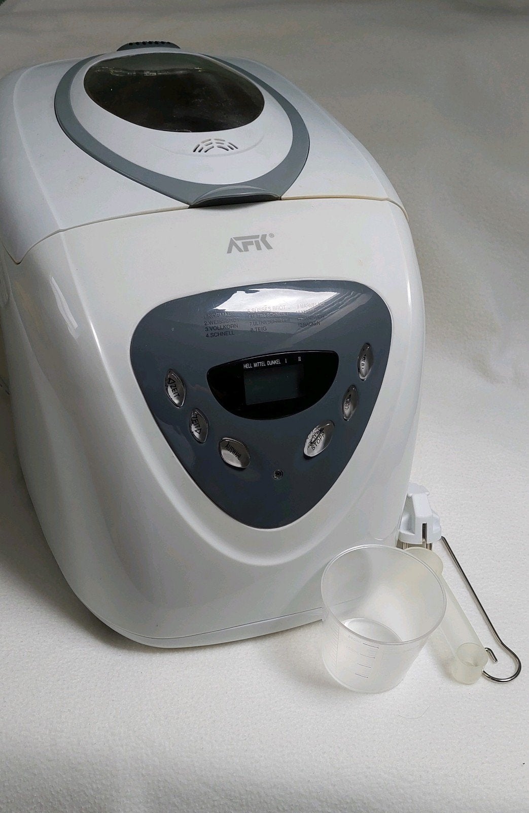 Brood bakmachine AFK, Ophalen