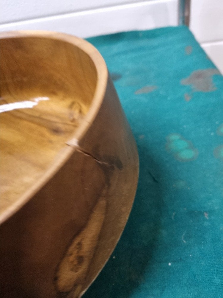 schaal van hout vintage met barstje, Ophalen of Verzenden, 'T Olde Gre-j, Info@toldegrej.nl, Endepoelstraat 20f Didam