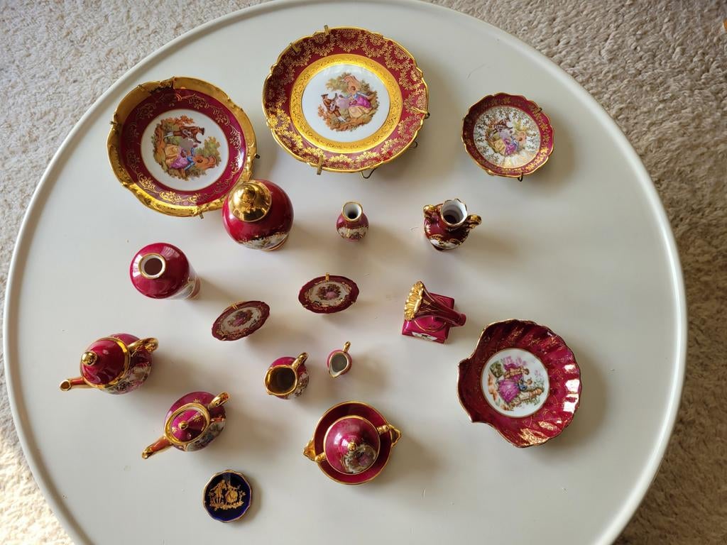 Lot. Limoges miniatuur, Sieraden, Tassen en Uiterlijk, Ophalen of Verzenden, Zo goed als nieuw, Zwart, Handen en Nagels