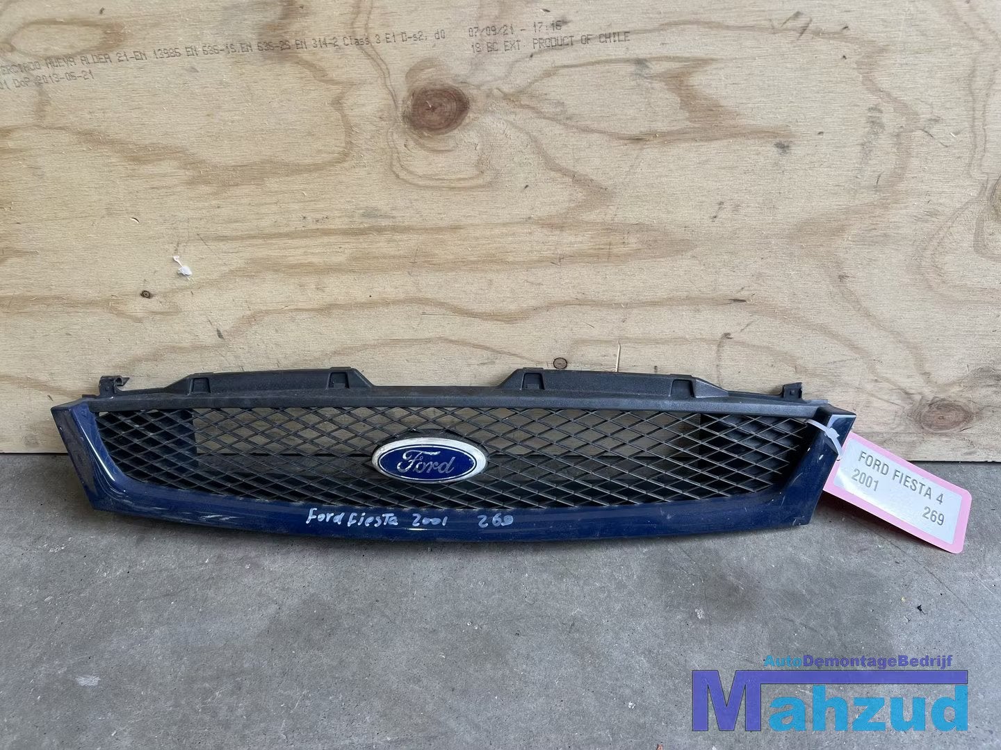 FORD FIESTA 4 grille gril 1999-2001, Gebruikt, Info@ford.com, Ophalen of Verzenden, Ford