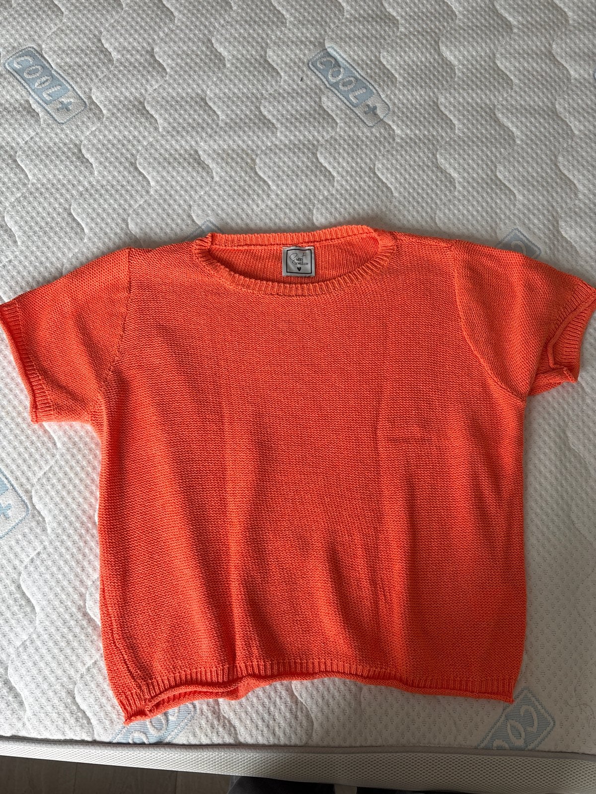 Mooi oranje shirt met korte mouwen, maat M, Maat 38/40 (M), Nieuw, Oranje, Ophalen of Verzenden