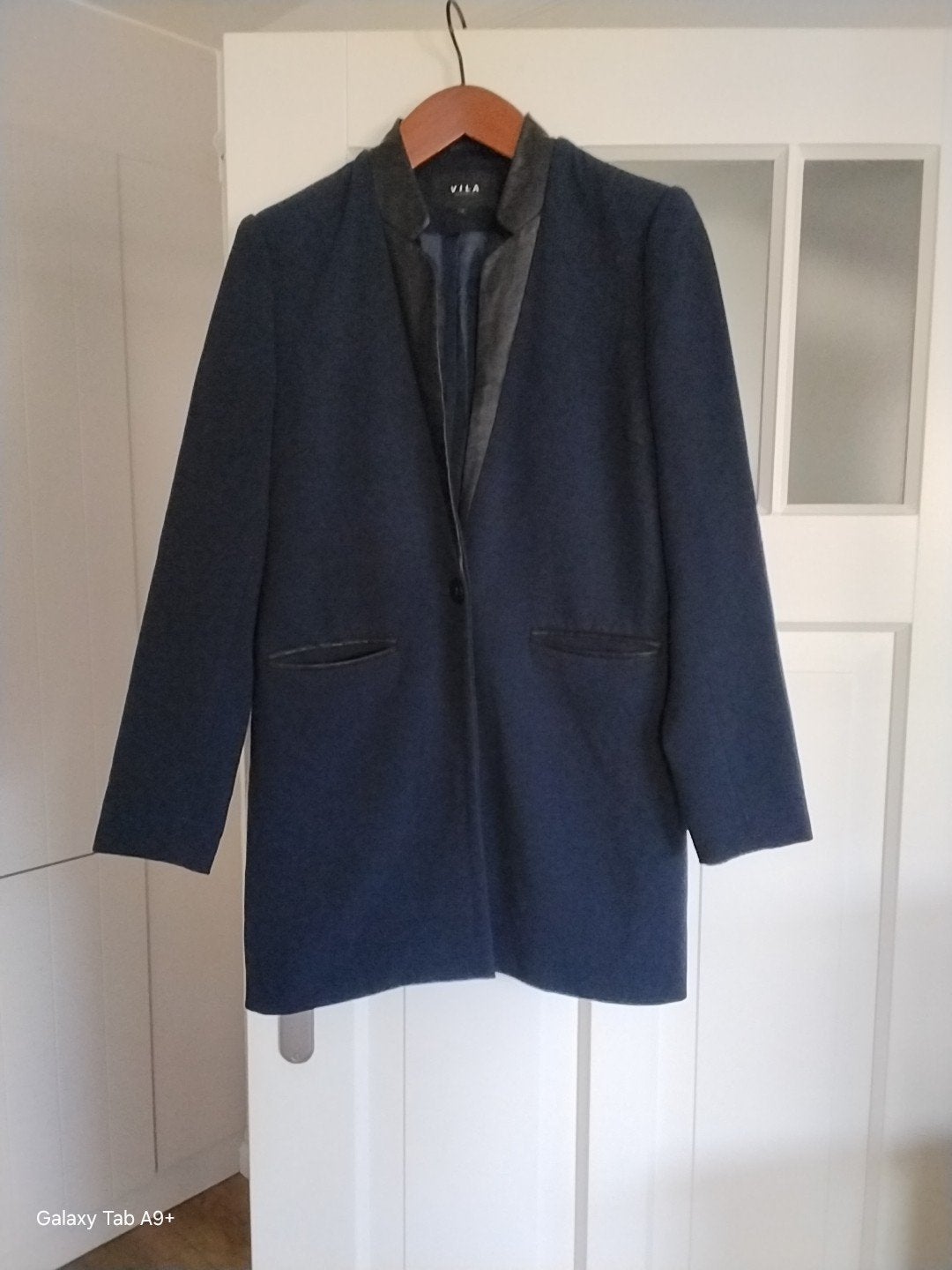 JASJE     VILA        MAAT      L, Ophalen of Verzenden, Zo goed als nieuw, Maat 38/40 (M)