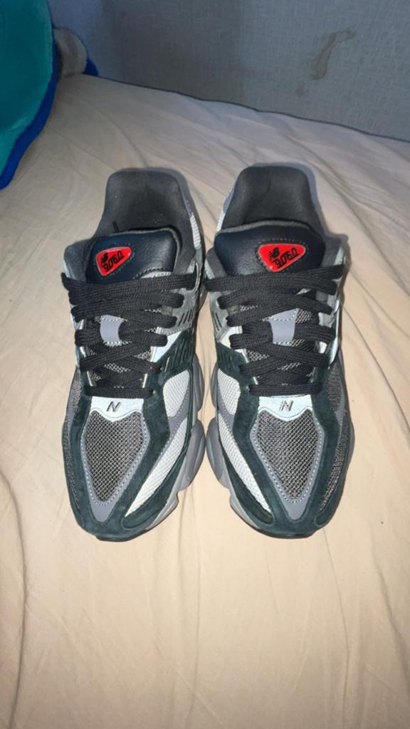 New Balance 9060 Zwart/Grijs, Kleding | Heren, Schoenen, Zwart, Nieuw, Ophalen of Verzenden, Sneakers of Gympen