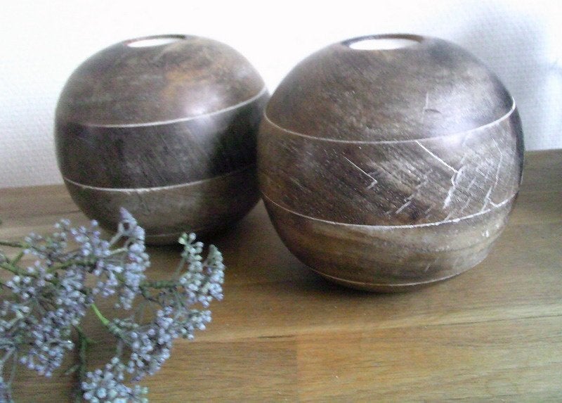2 houten stoere bollen waxine houders, Huis en Inrichting, Woonaccessoires | Kandelaars en Kaarsen, Gebruikt, Bruin, Ophalen of Verzenden