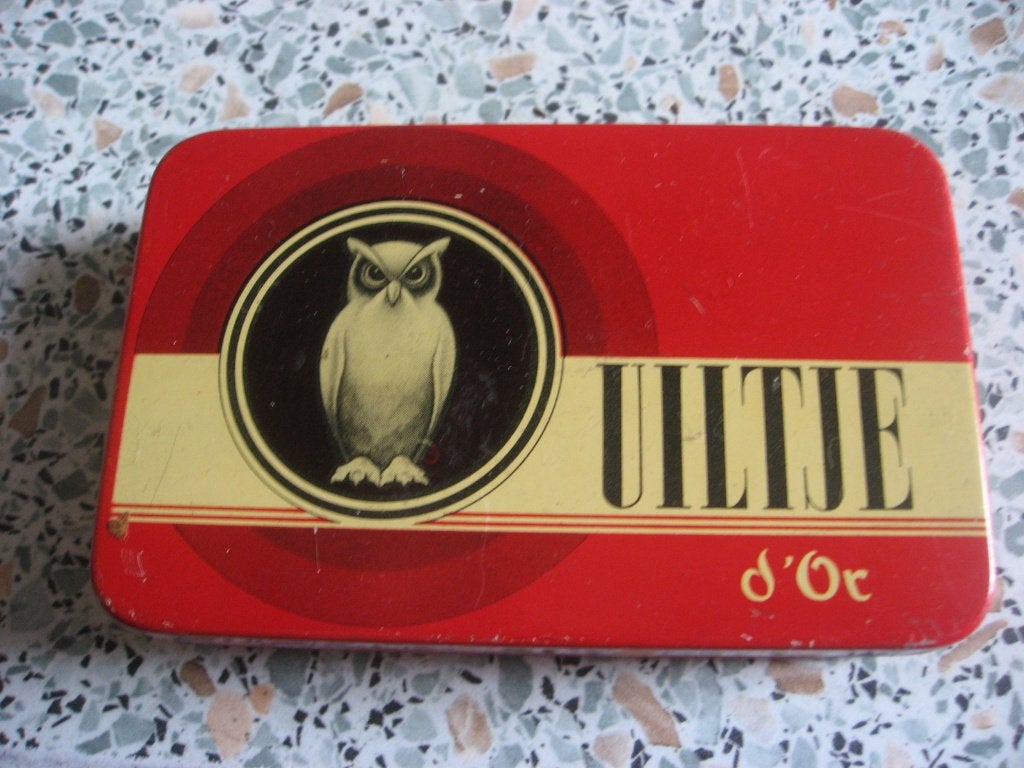 Tabaks doosje Uiltje D'or, Verzamelen, Ophalen of Verzenden, Gebruikt, Tabaksdoos of Verpakking