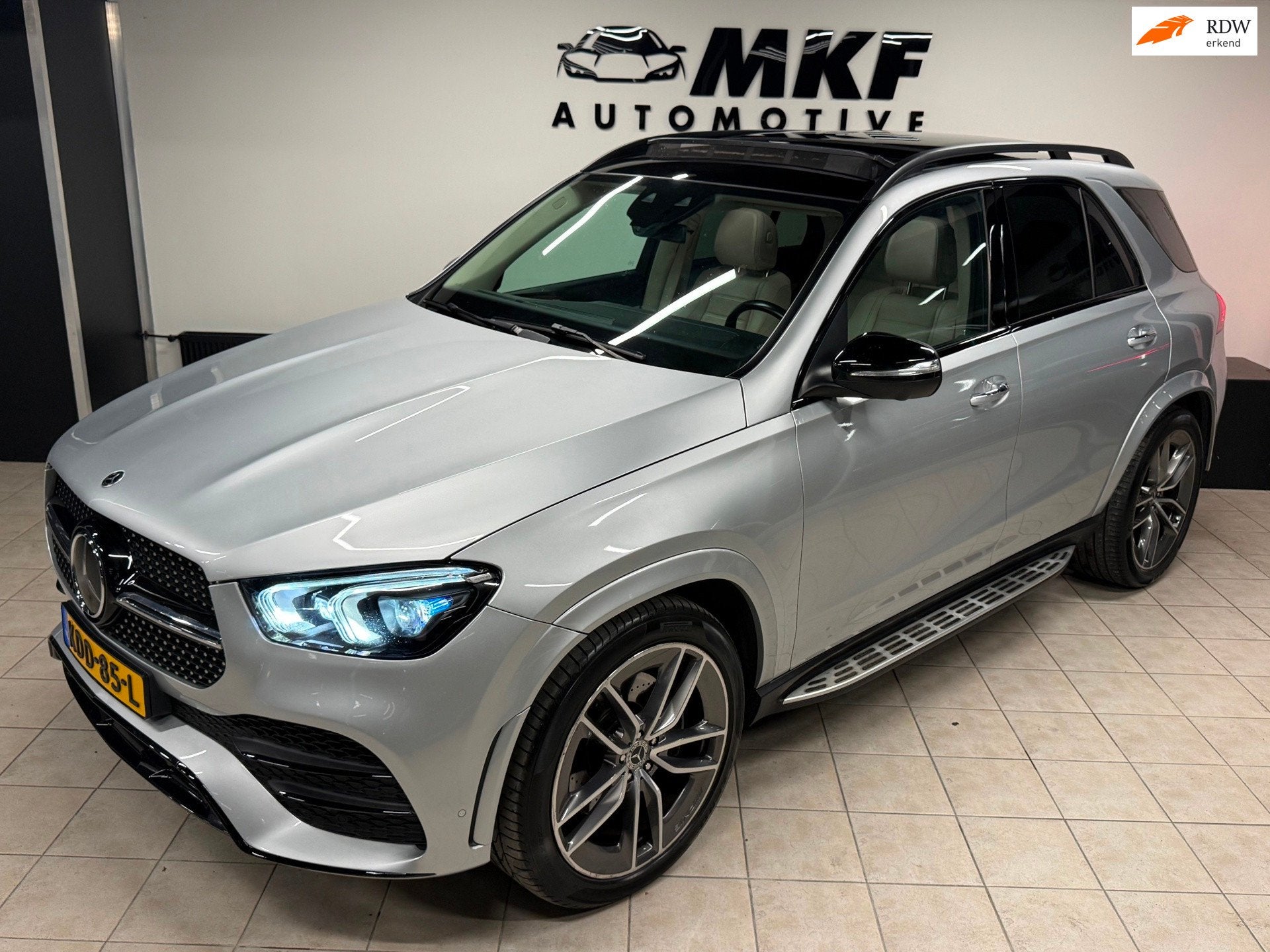Mercedes-Benz GLE-klasse 400D 4MATIC AMG|PANO|SFEER|NAVI|LMV, Auto's, Euro 6, 2925 cc, Automatische klimaatregeling, GLE