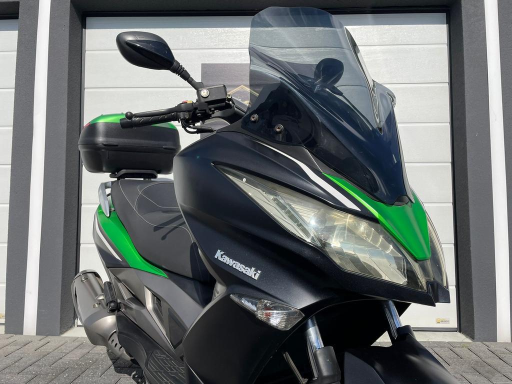 Kawasaki J300 ABS 2014 Motorscooter A2, Motoren, 299 cc, Occasion, Bedrijf, Minimaal motorrijbewijs A2