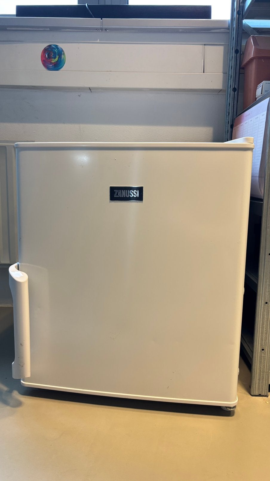 Mini Koelkast Zanussi, Ophalen, Minder dan 85 cm, 45 tot 60 cm, Met vriesvak