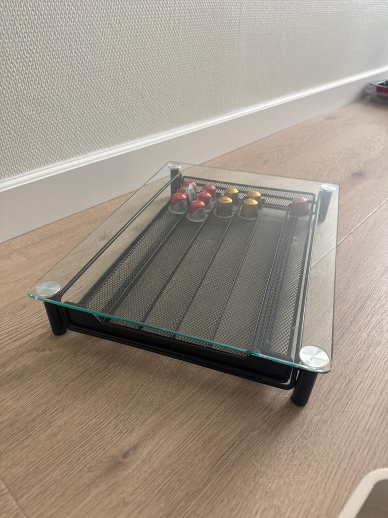Nespresso capsulehouder met glazen plaat, Ophalen of Verzenden, Zo goed als nieuw, Nespresso, Capsulehouder