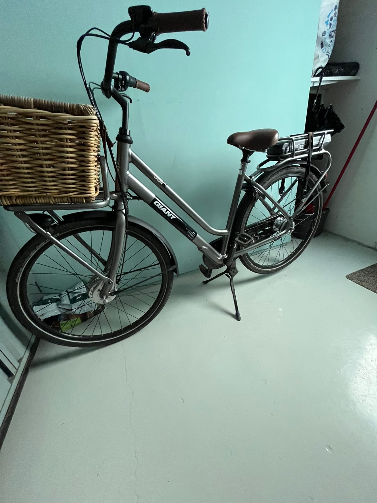 Giant triple x electrische damesfiets 400Wh, Ophalen, 53 tot 56 cm, Versnellingen, Zo goed als nieuw