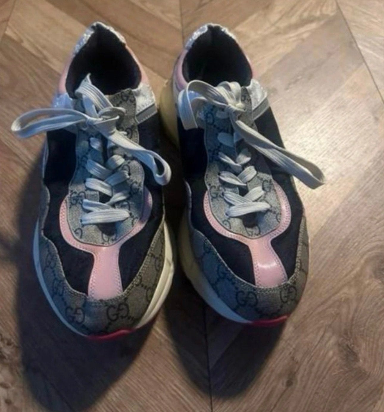 Gucci Rhyton Sneakers Dames - Zo goed als nieuw, Ophalen, Overige kleuren, Sneakers of Gympen, Zo goed als nieuw