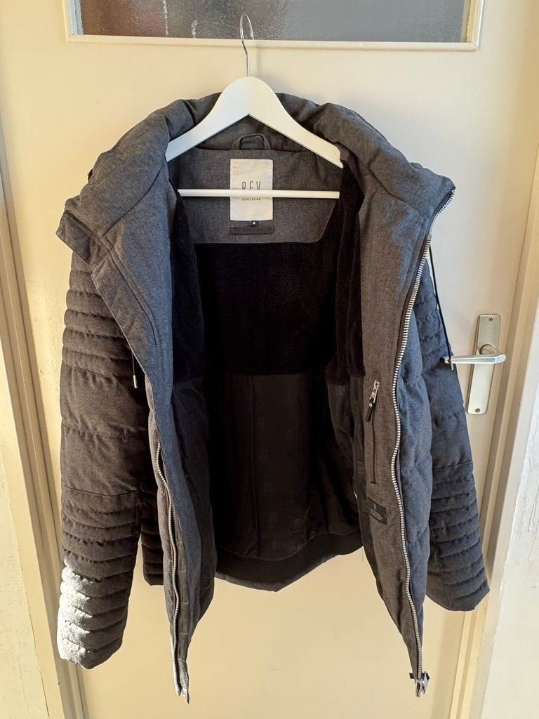 Revelation winterjas maat M, Maat 48/50 (M), Zwart, Ophalen of Verzenden, Zo goed als nieuw