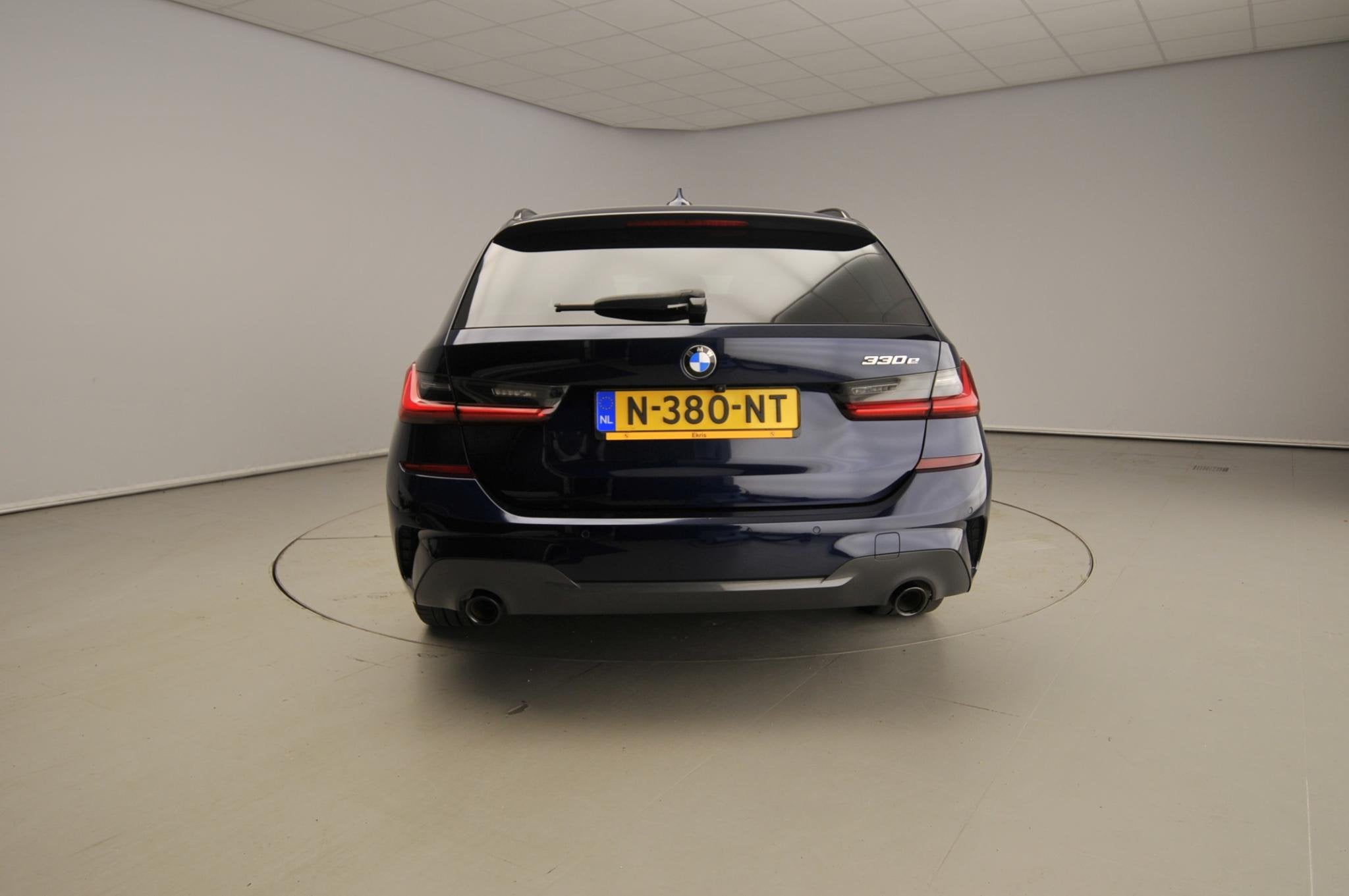 BMW 3 Serie Touring 330e | M-Sportpakket | Laserlicht |Leder, Achterwielaandrijving, Gebruikt, 4 cilinders, Blauw