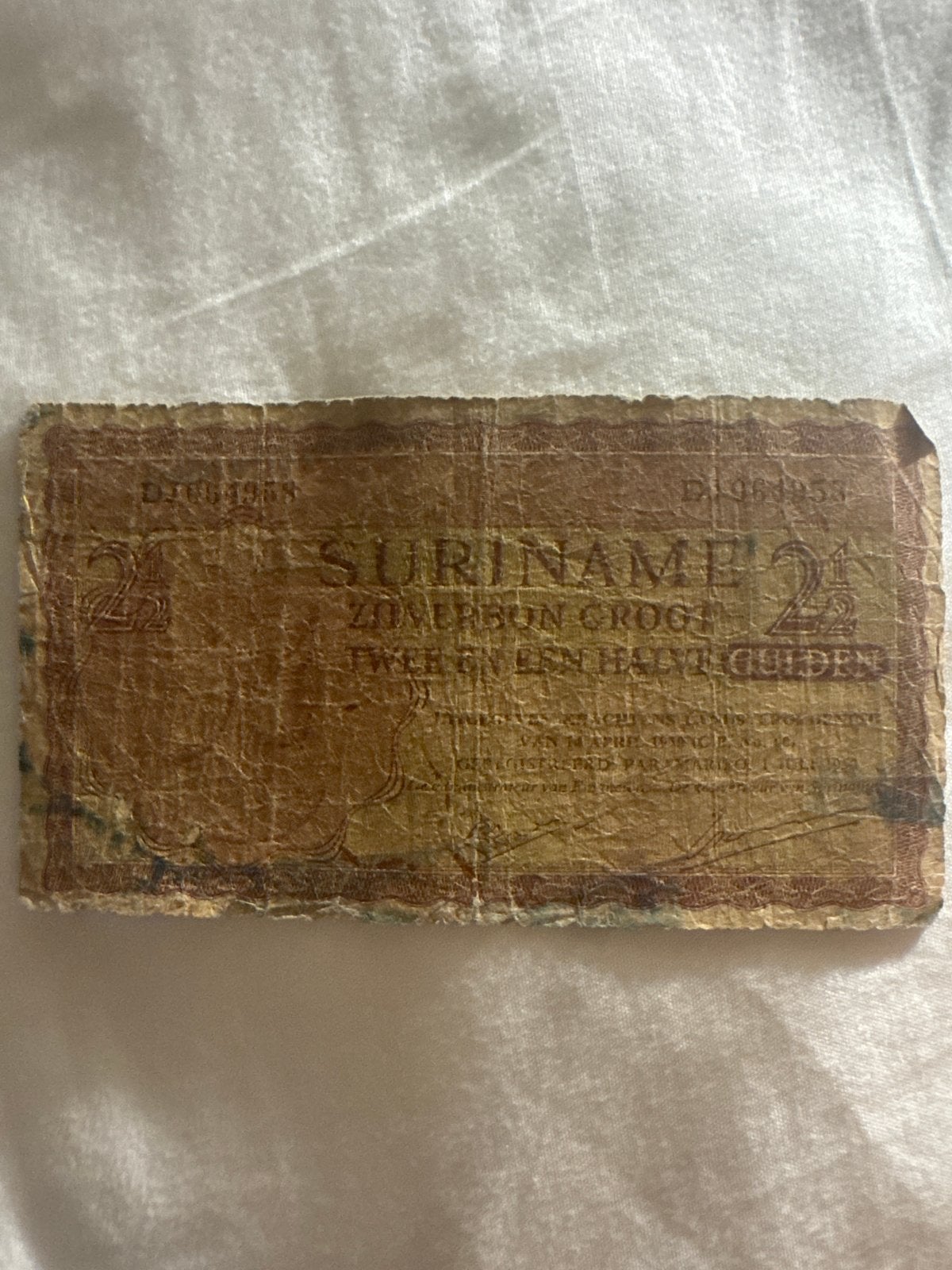 Suriname 2,5 Gulden Zilverbon 1950 -  p109, Ophalen of Verzenden, Zuid-Amerika, Los biljet