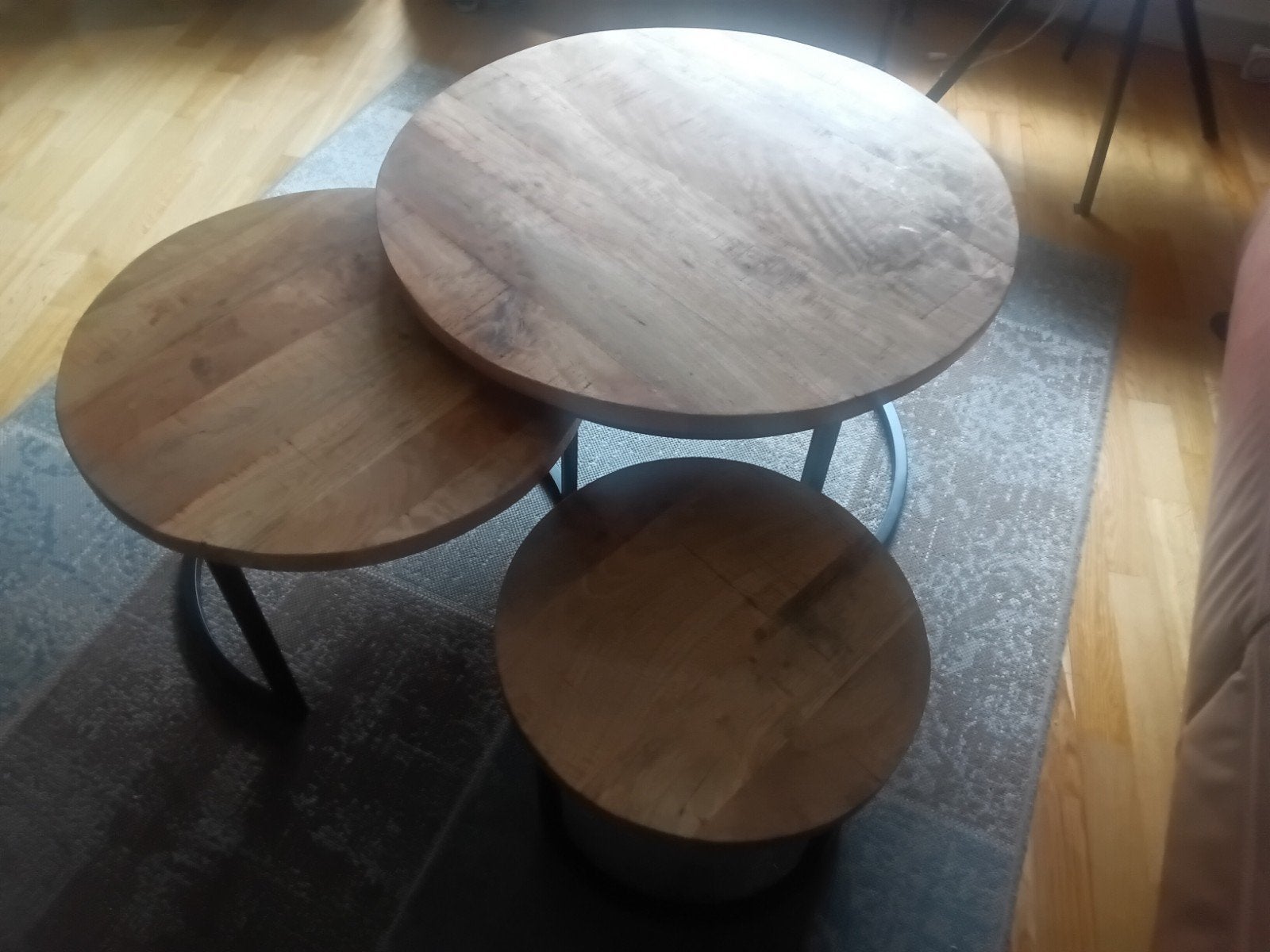 Salontafels  ( bijzettafeltjes ), 50 tot 100 cm, Rond, Zo goed als nieuw, 50 tot 100 cm