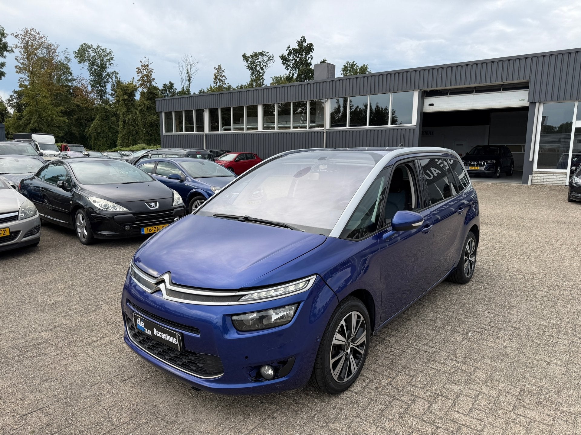 Citroen Grand C4 SpaceTourer NAP NL Auto|7P|Massage|KeyLess|, Voorwielaandrijving, Gebruikt, Euro 6, 1199 cc