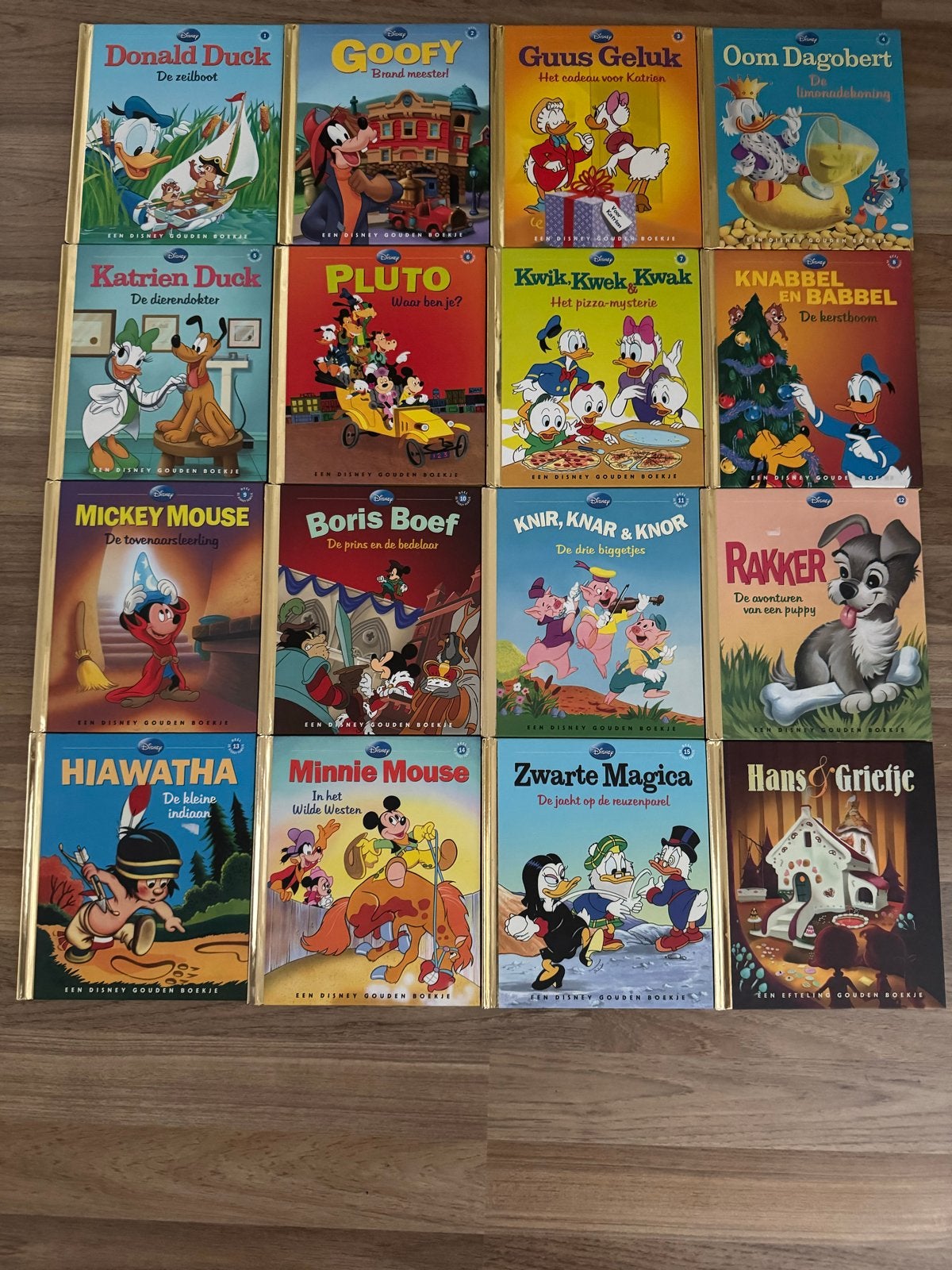 Volledige set disney gouden boekjes amper gebruikt., Boeken, Meerdere stripboeken, Ophalen of Verzenden, Gelezen