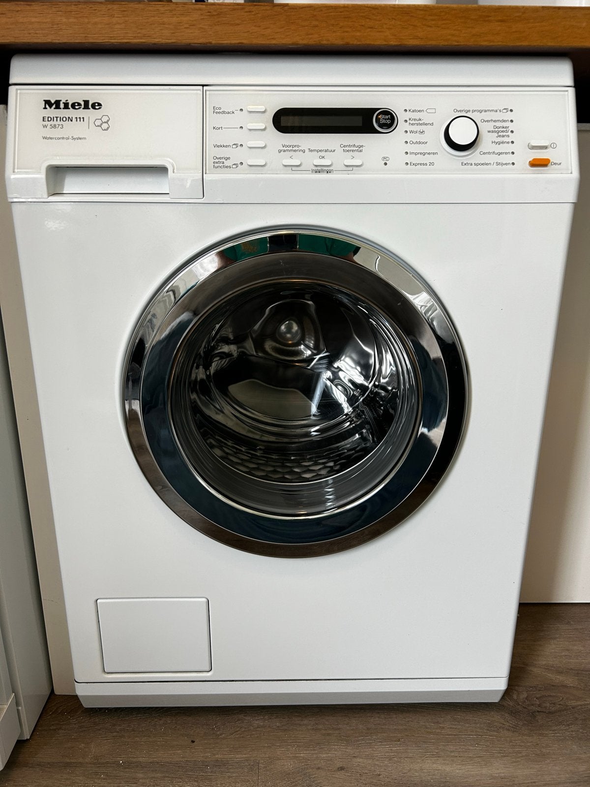 Miele W 5873 Edition 111 Wasmachine - 8kg, 1600 toeren, Ophalen, Gebruikt, 8 tot 10 kg, 1600 toeren of meer