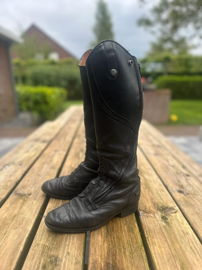 QHP rijlaars Thamar 36 junior zwart, Ophalen of Verzenden, Gebruikt, Dressuur, Schoeisel