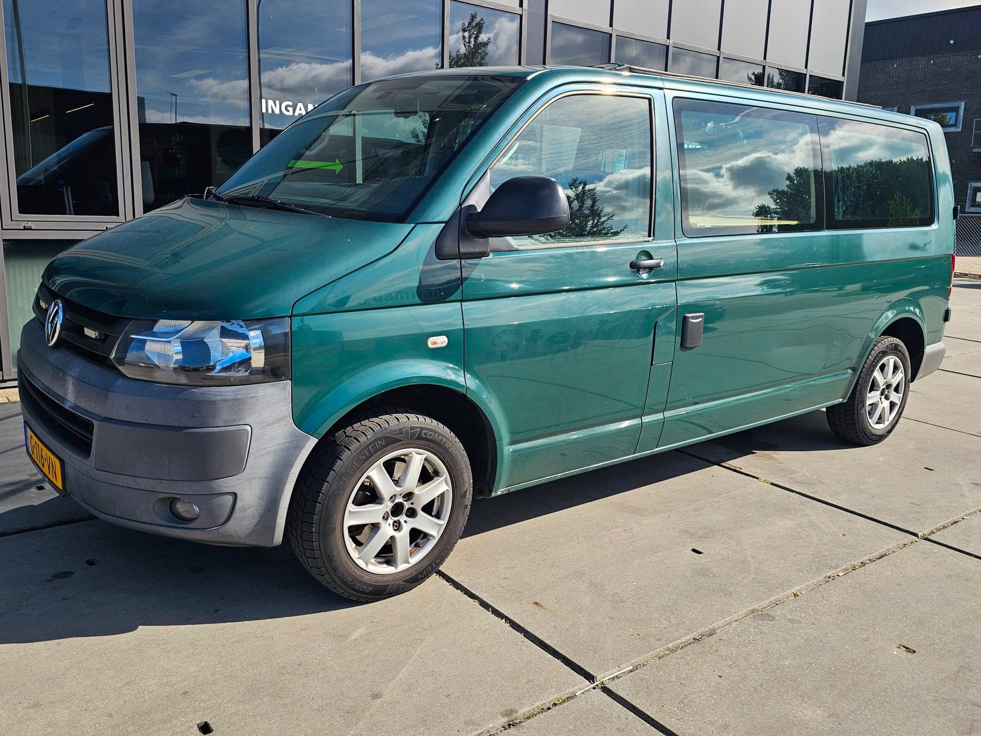 Foto 3 van Volkswagen Transporter - Camper -2.0 TDI 103KW 2011