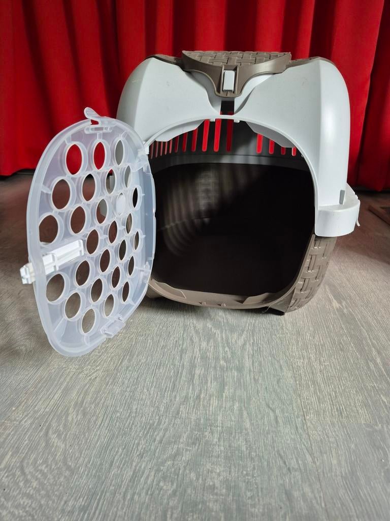 Konijnen/katten carrier, Konijn, Reiskooi of Transportbox, Ophalen, Minder dan 60 cm
