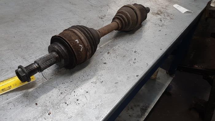 Aandrijfas links-voor van een Toyota Landcruiser, Gebruikt, -, -, Ophalen of Verzenden