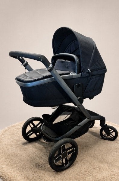 Maxi-Cosi Fame Zwart - NIEUW onderstel + extra onderstel, Ophalen, Gebruikt, Verstelbare duwstang, Combiwagen