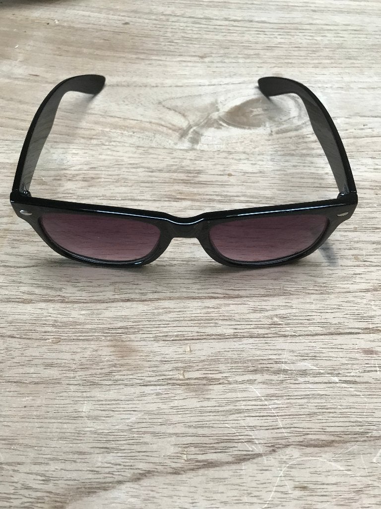 Zonnebril SJT Black, Overige merken, Zonnebril, Zwart, Ophalen of Verzenden