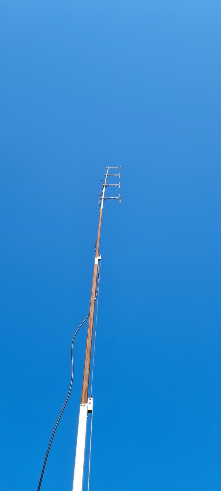 4 x semi breedband antennes compleet, Telecommunicatie, Antennes en Masten, Ophalen, Antenne