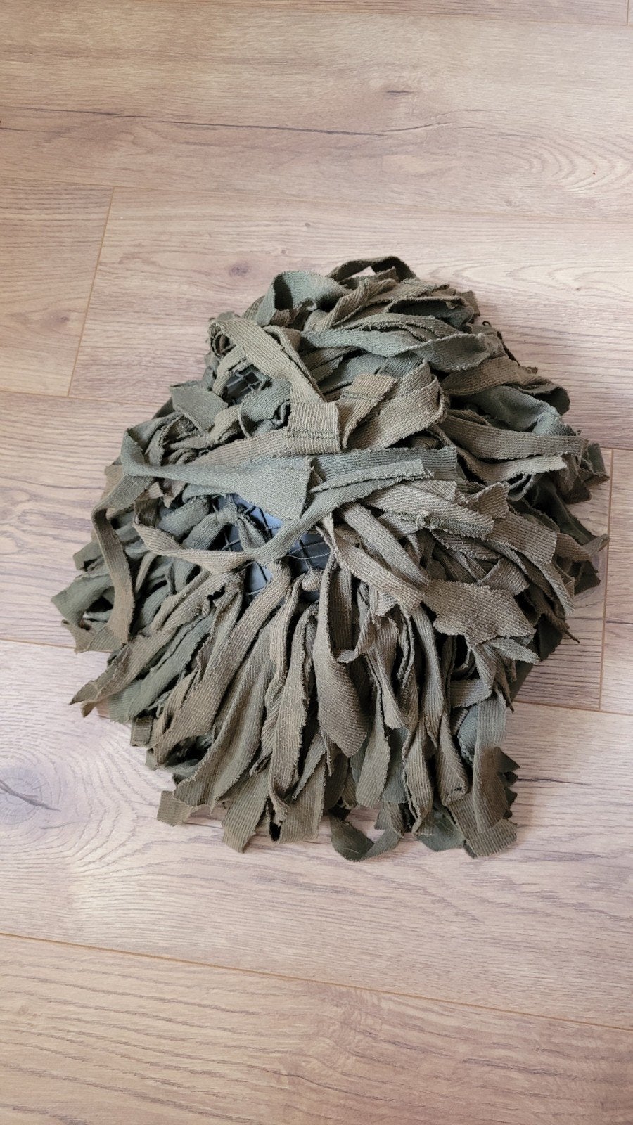 Militair helmnet met camouflage voor diverse helmen, Ophalen of Verzenden, Landmacht, Nederland, Helm of Baret