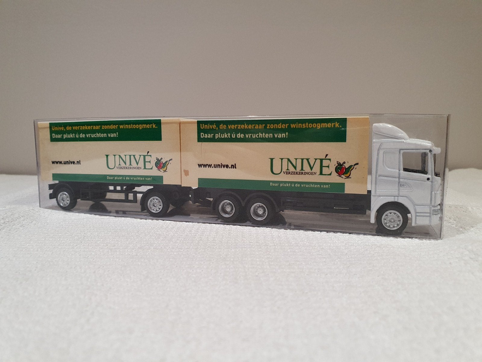 Scania bakwagen met aanhanger Univé 1:87, Ophalen of Verzenden, Bus of Vrachtwagen