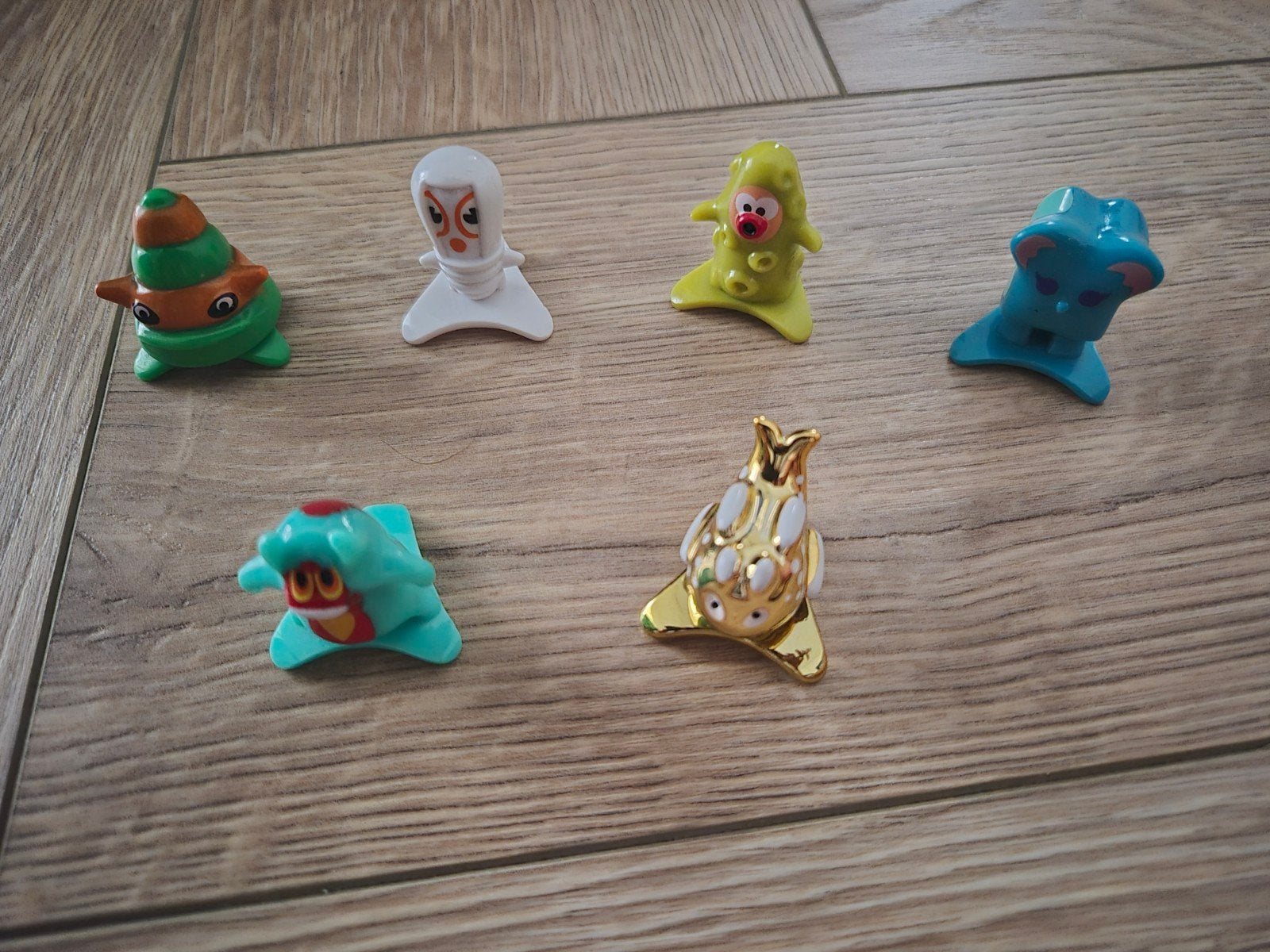 6 Kinder Surprise figuren - diverse karakters, Ophalen of Verzenden, Gebruikt, Jongen of Meisje
