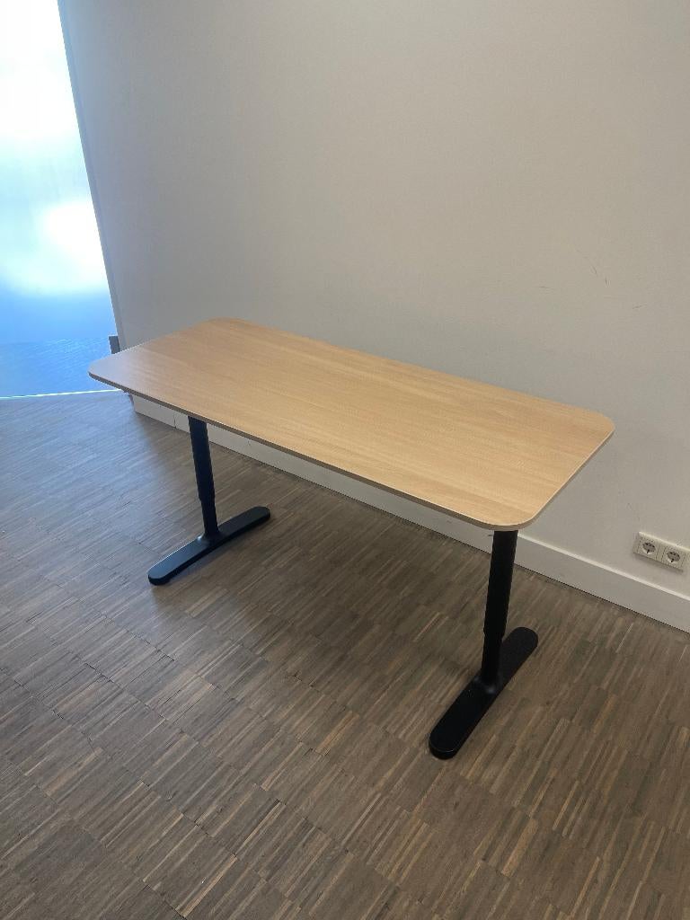 6x IKEA BEKANT bureau 140x60 - gratis, Huis en Inrichting, Ophalen, Zo goed als nieuw, IKEA, 140 cm