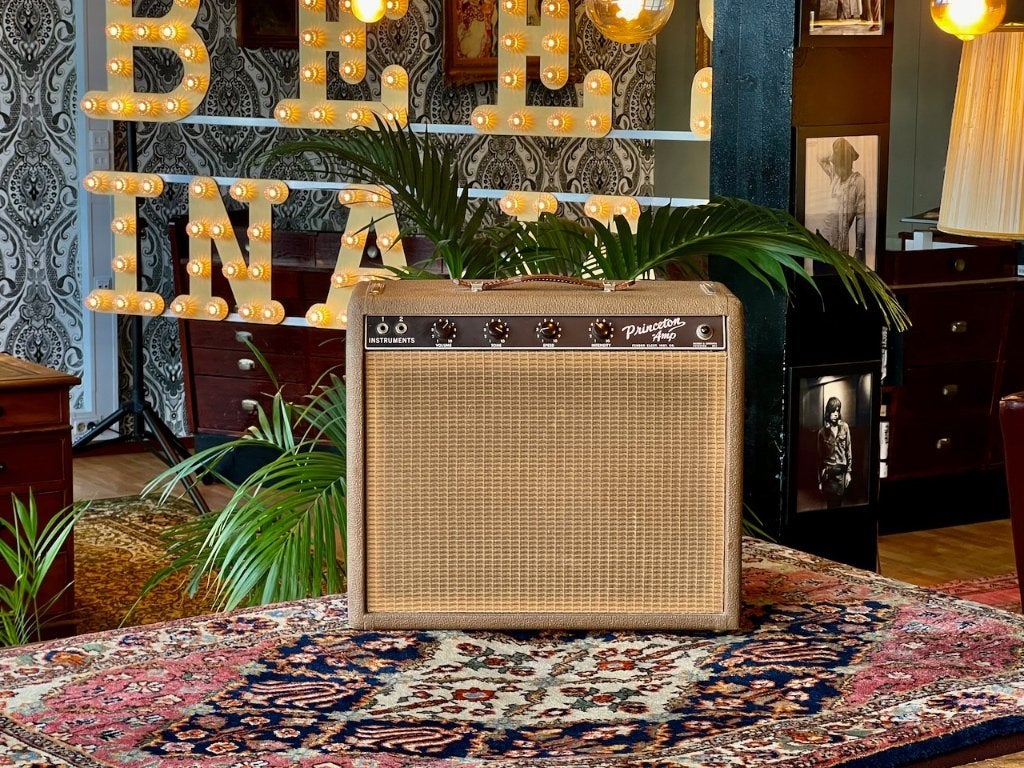 1963 Fender Princeton 6G2 Brownface Combo Tremolo non reverb, Muziek en Instrumenten, Gebruikt, Minder dan 50 watt, Leo@fender.com