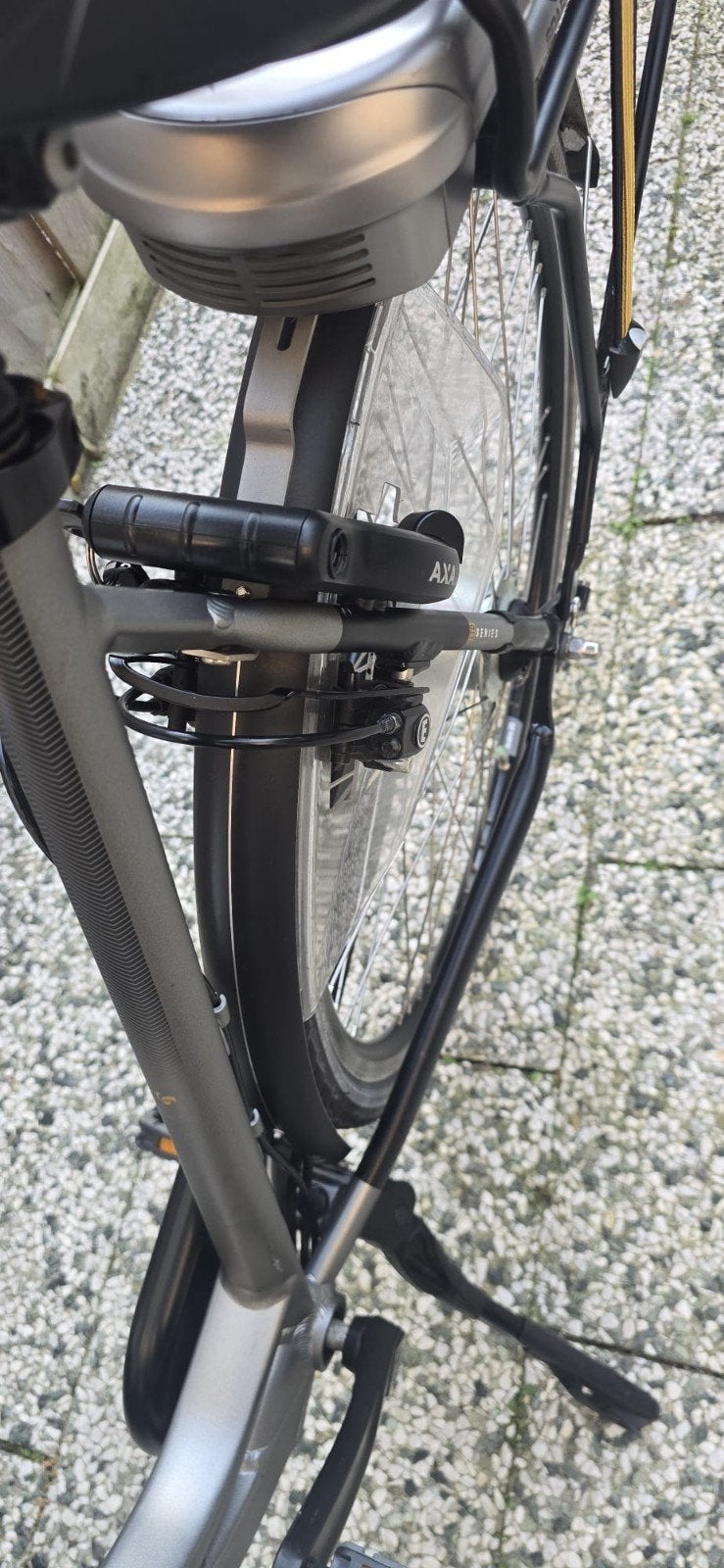 Foto 24 van Hele nette Sparta F8e E-bike met 50km actieradius