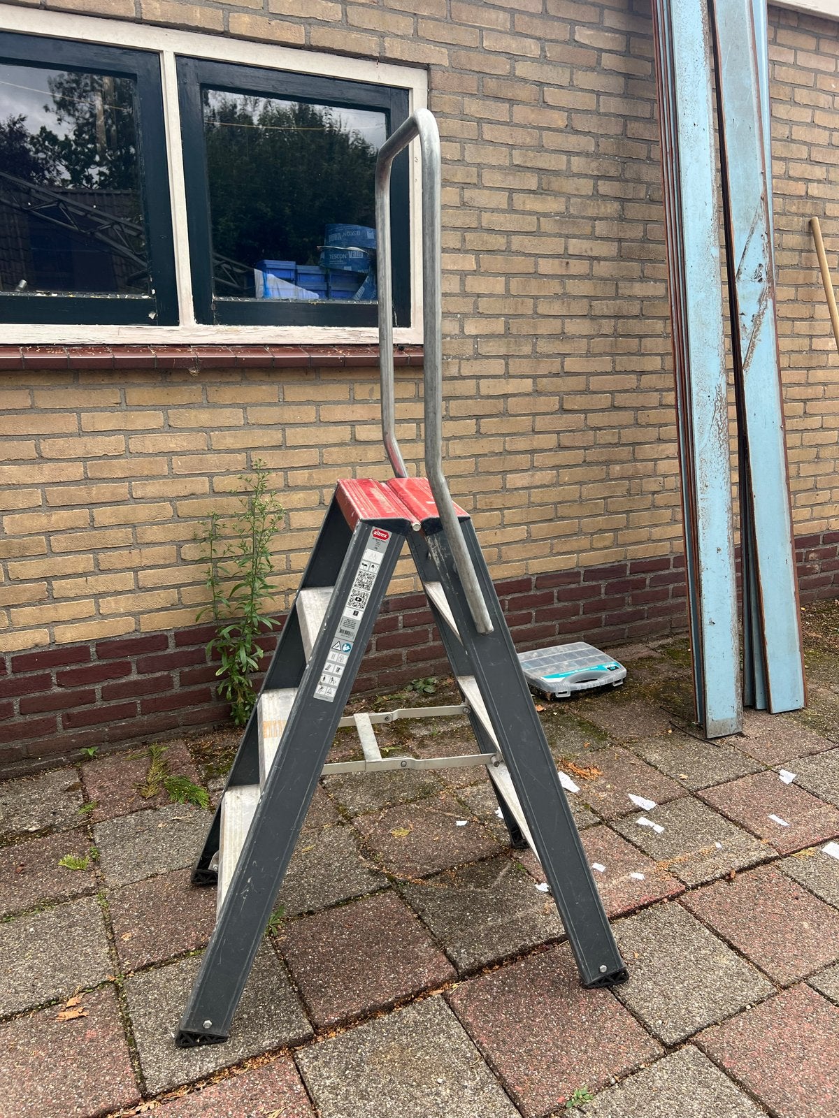 Altrex Falco FDO4 dubbele oplooptrap met beugel, Doe-het-zelf en Verbouw, Ladders en Trappen, Ophalen, Gebruikt, Trap, Minder dan 2 meter