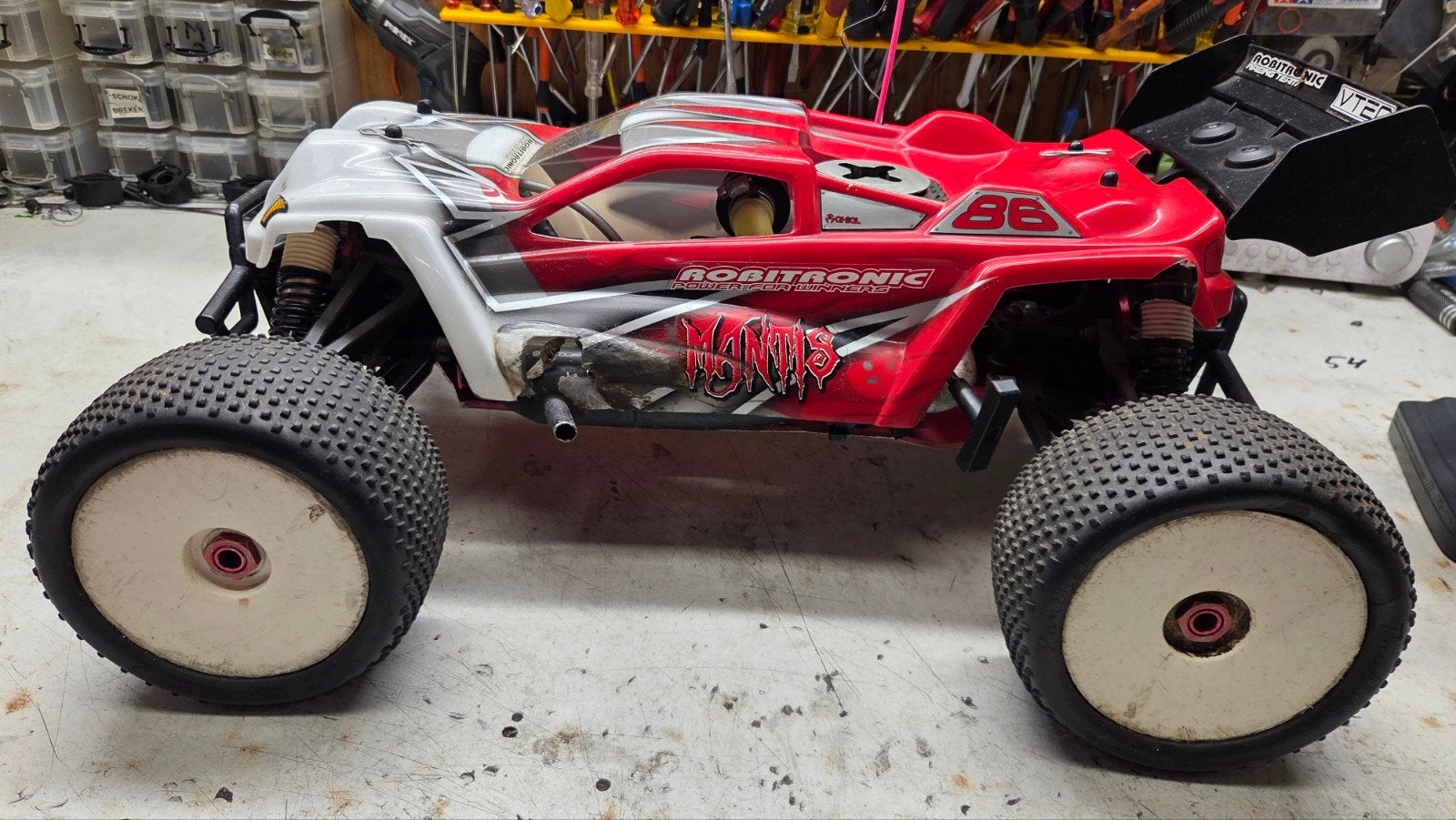 Te koop mooie robitronic, Gebruikt, Auto offroad, Ophalen of Verzenden, Schaal 1:8