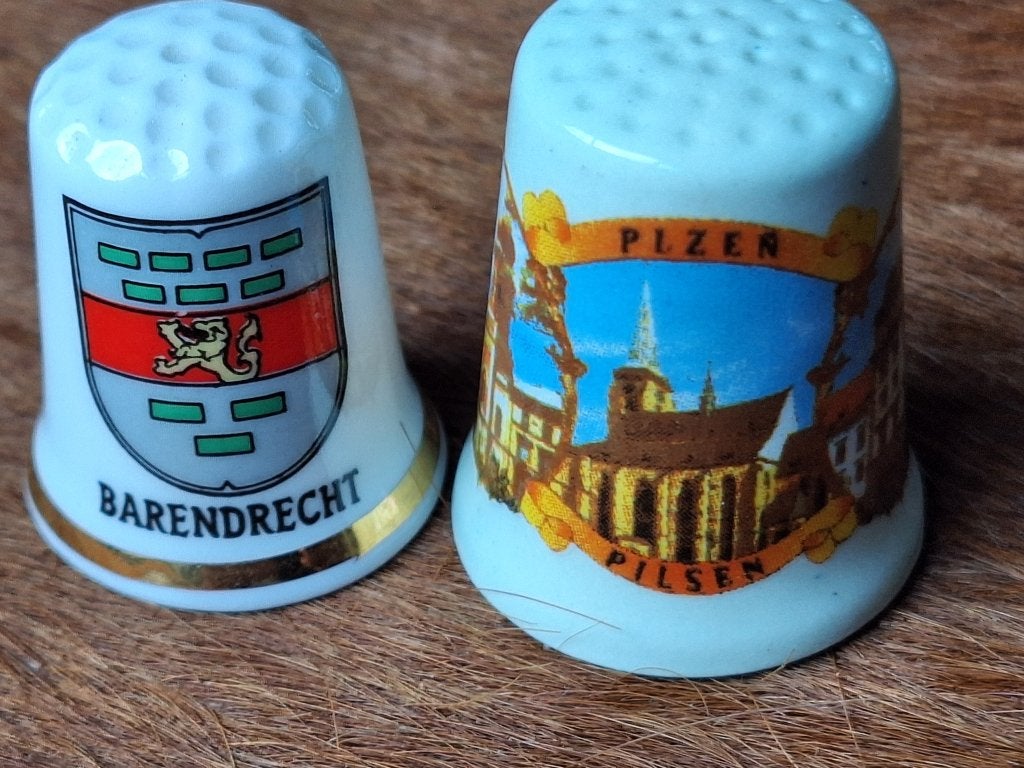 Vingerhoed 100 stuks waarvan 20 op de foto., Ophalen of Verzenden, Zo goed als nieuw, Zilver