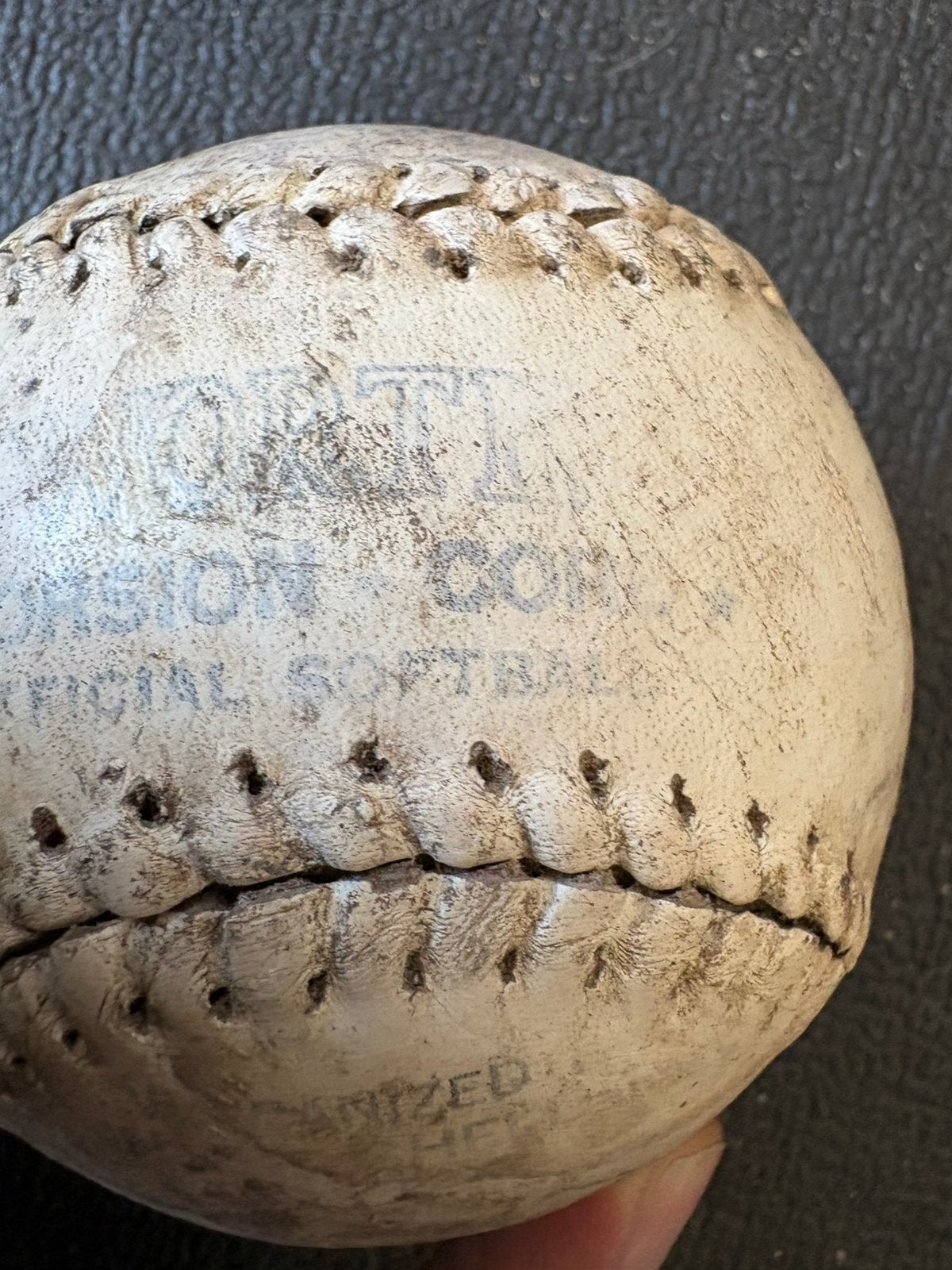 (3) Oude Dudley Official Softball | Cushion Cork Center |, Verzenden, Gebruikt