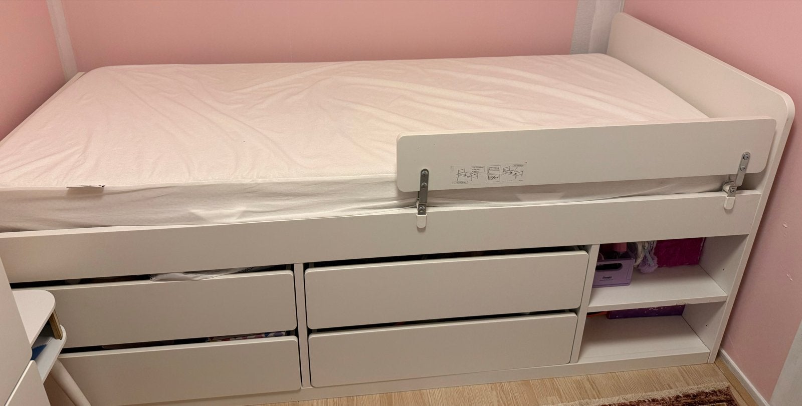 IKEA SLÄKT Bedframe met opberger en lattenbodem, wit, Huis en Inrichting, Slaapkamer | Bedden, Ophalen, Gebruikt, 90 cm, Eenpersoons