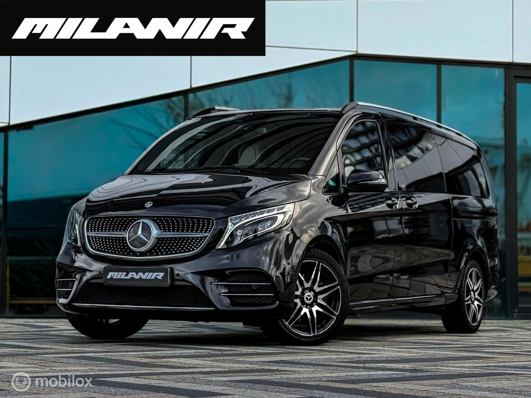 Mercedes V-klasse 250d Extra Lang AMG Line|VIP Seats|Uniek!, Auto's, Dealer onderhouden, Gebruikt, 2000 kg, 2087 kg