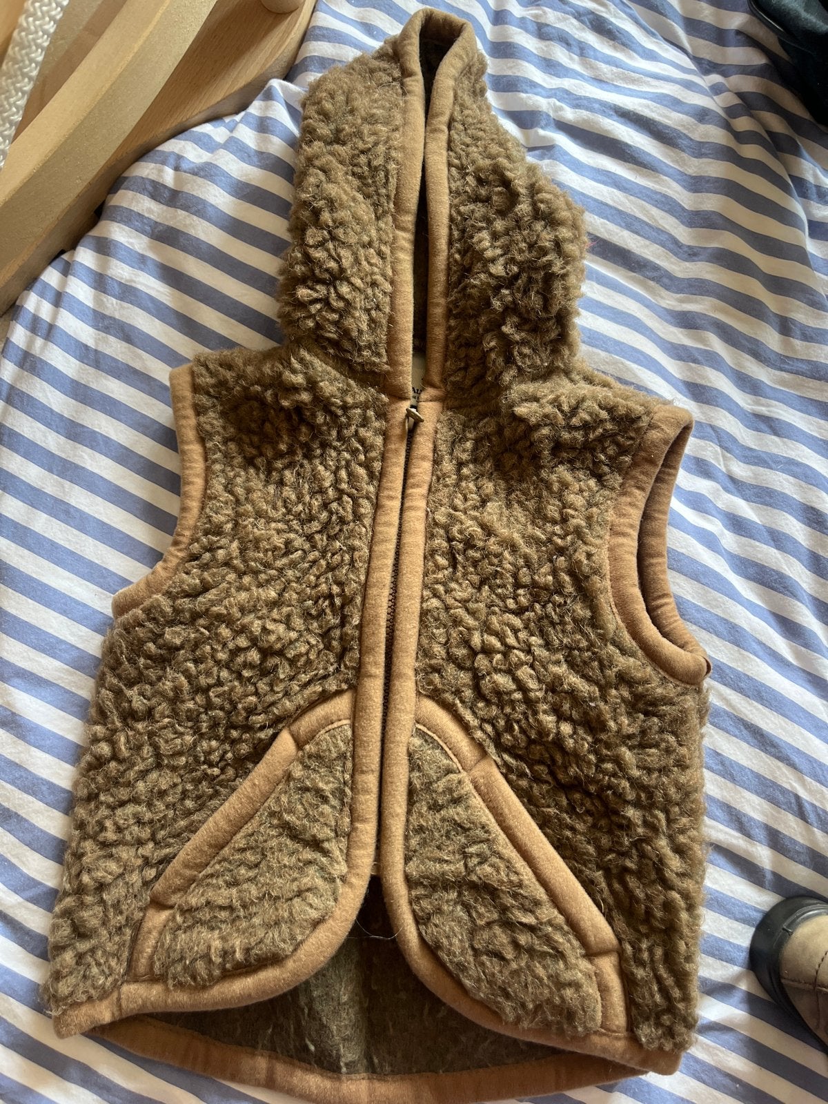 Alwero wollen kinderbodywarmer XS - Zeer goede staat, Kinderen en Baby's, Ophalen of Verzenden, Zo goed als nieuw, Jongen of Meisje