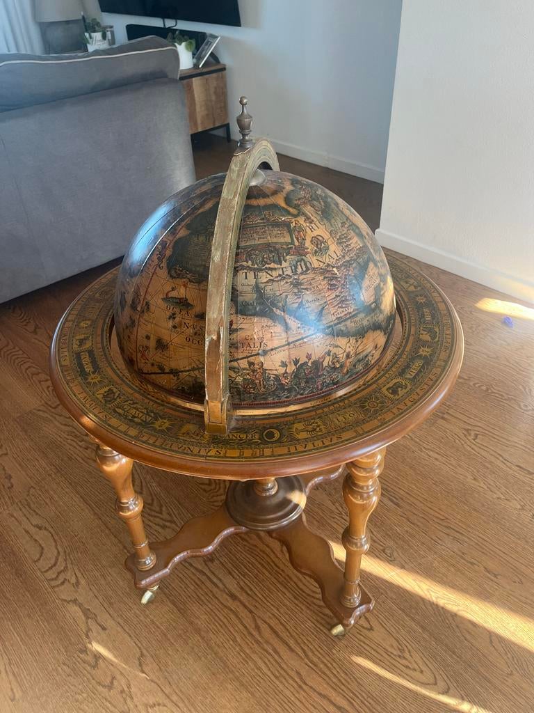 Authentieke Drankglobe - Wereldbol Bar met Opbergruimte, Huis en Inrichting, Woonaccessoires | Wereldbollen, Ophalen, Gebruikt