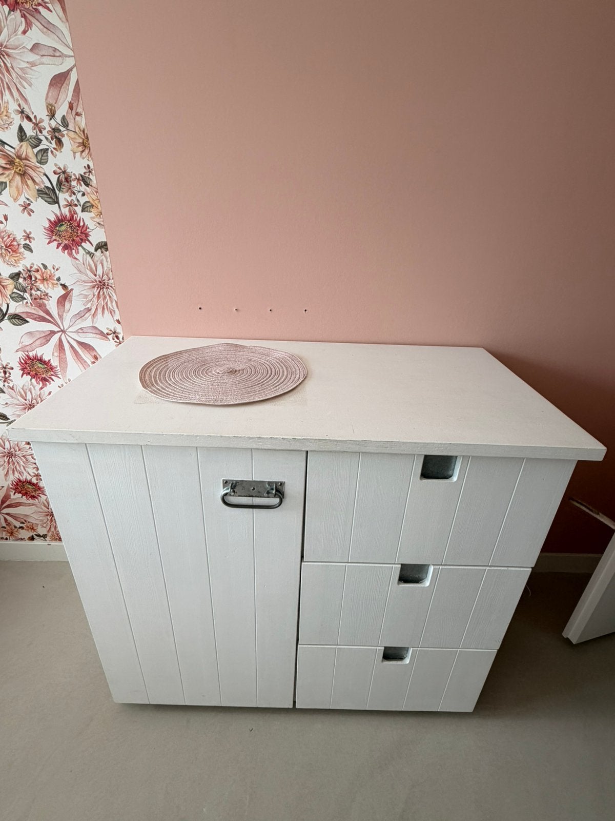 Witte kast / commode - Super goeie kwaliteit., Gebruikt, 50 tot 70 cm, Ophalen of Verzenden, 100 cm of meer