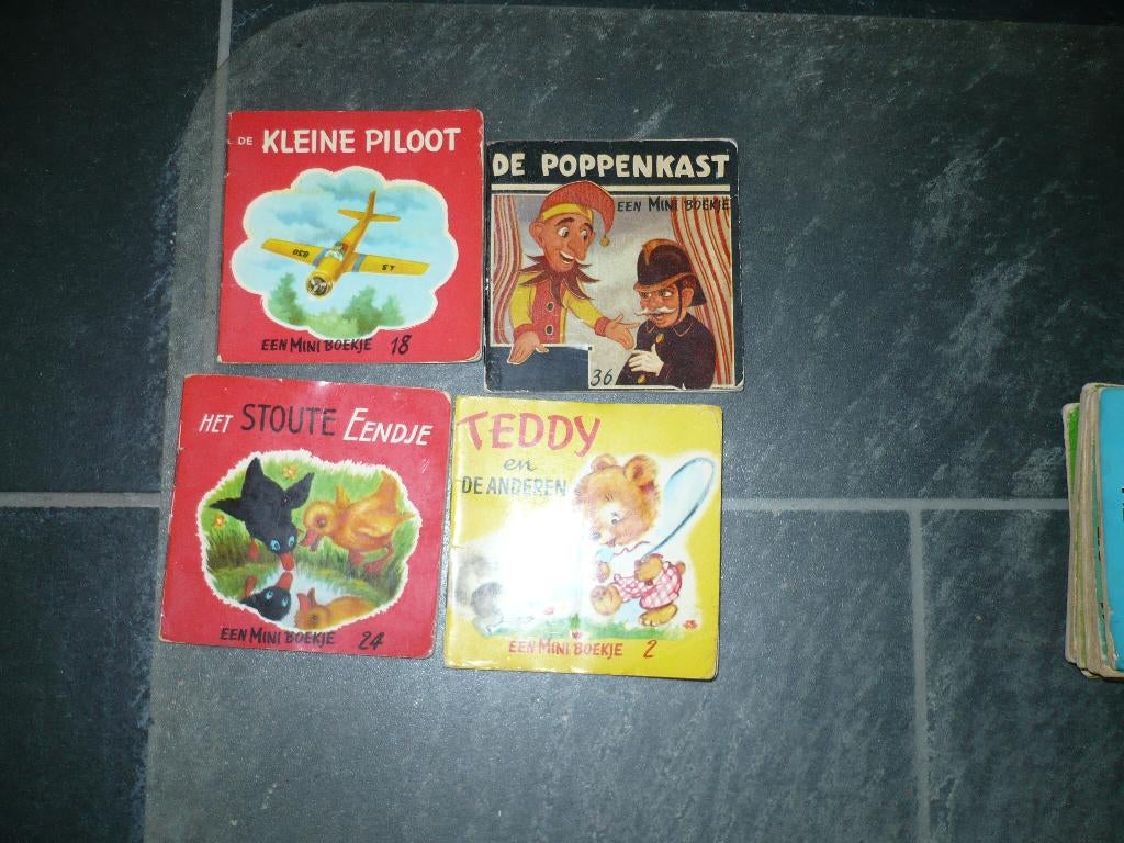 20 vierkanten voorlees boekjes uit de serie mini, Ophalen of Verzenden, Gelezen, 1 tot 2 jaar