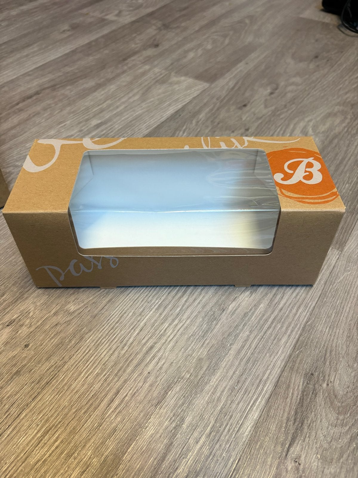 Knutselmateriaal: Kartonnen doosje met venster, Ophalen, Overige thema's, Nieuw, Papier of Karton