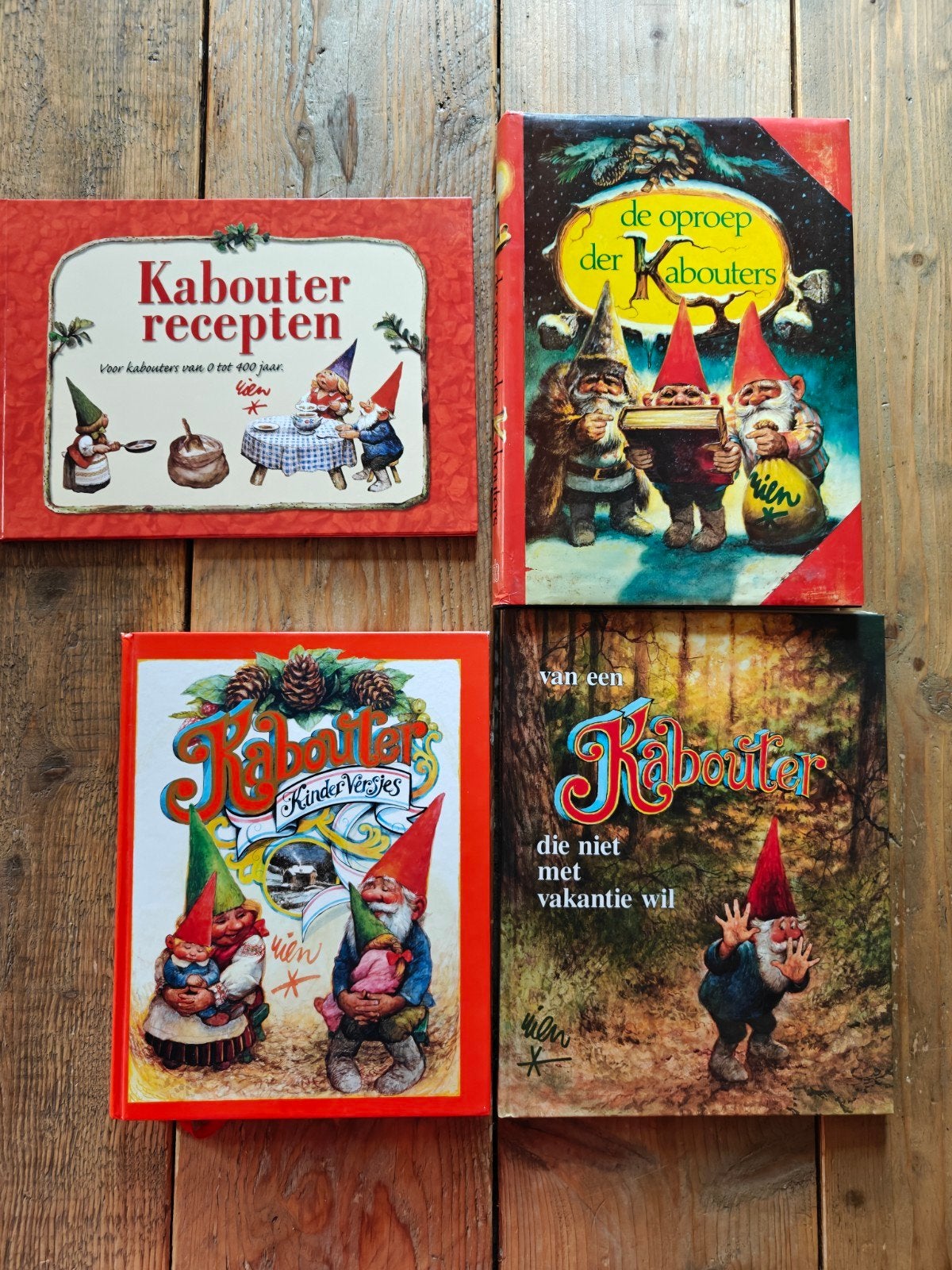 4 Kabouter boeken van Rien Poortvliet., Ophalen of Verzenden, Zo goed als nieuw